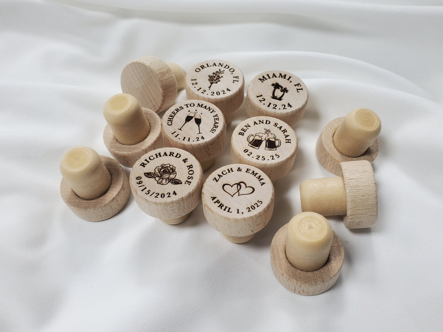 Personalized Wine Stopper Wedding Favor, Synthetic Cork Wine Stopper With Laser Engraved Wood Top, 19.5mm Snugly Fits Standard Wine Bottles